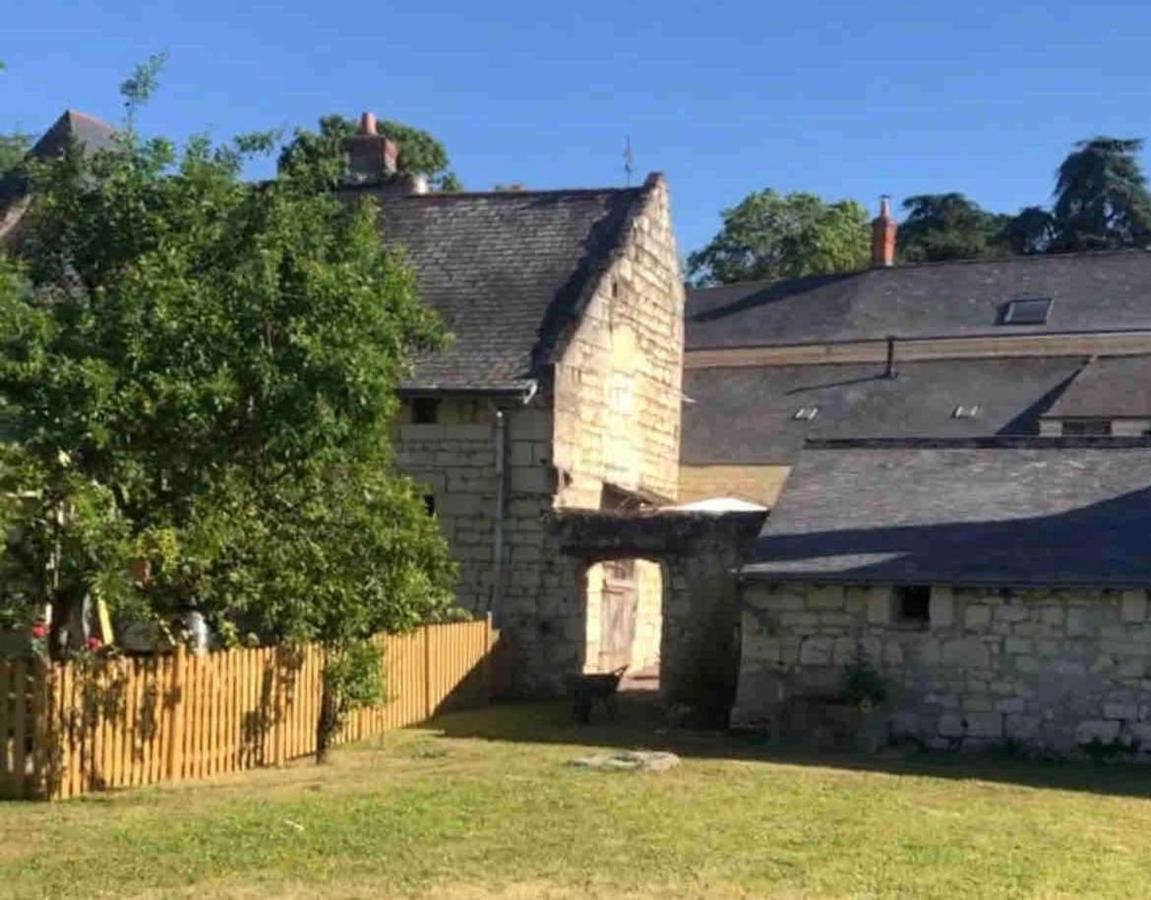 Le Colombier Apartamento Le Coudray-Macouard Exterior foto
